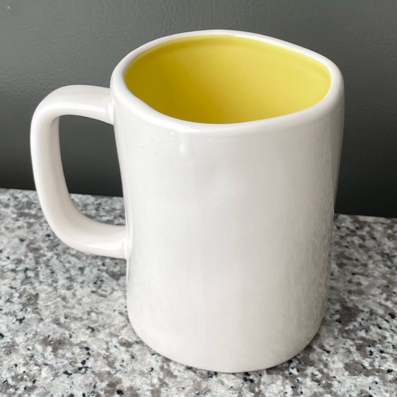 RAE DUNN • Three Pairs of Stylish “HELLO HAPPY SPRING” Mugs Cups - Picture 4 of 9